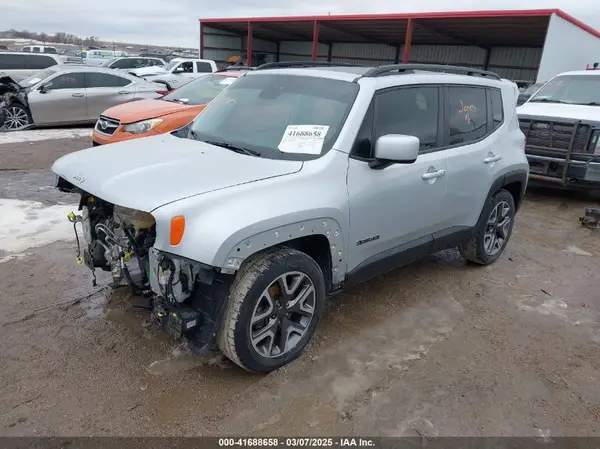 ZACCJABT6GPE12404 2016 JEEP RENEGADE - Image 2