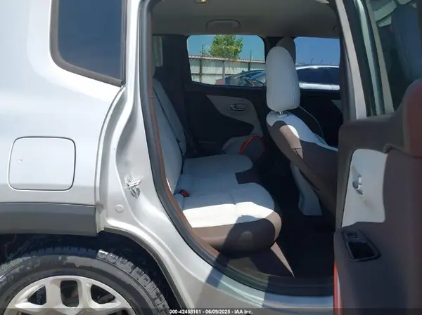 ZACCJABT6GPE13522 2016 JEEP RENEGADE - Image 8