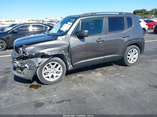 ZACCJABT6GPE17599 2016 JEEP RENEGADE - Image 2