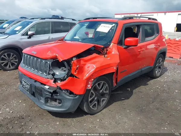 ZACCJABT6GPE18316 2016 JEEP RENEGADE - Image 2