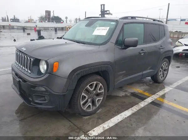 ZACCJABT7GPD53931 2016 JEEP RENEGADE - Image 2