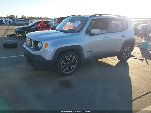 ZACCJABT7GPD65349 2016 JEEP RENEGADE - Image 2