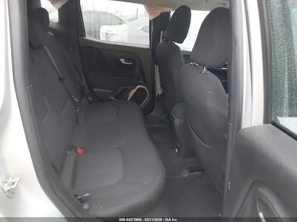 ZACCJABT7GPD85889 2016 JEEP RENEGADE - Image 8