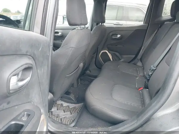 ZACCJABT7GPE35061 2016 JEEP RENEGADE - Image 8