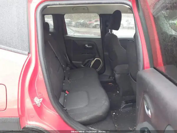 ZACCJABT8GPD48303 2016 JEEP RENEGADE - Image 8