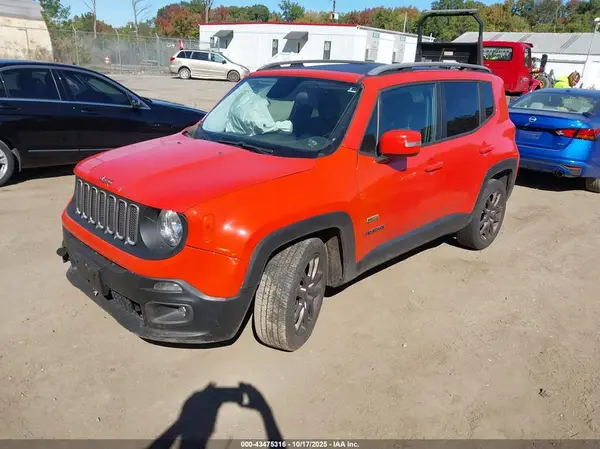 ZACCJABT9GPC62627 2016 JEEP RENEGADE - Image 2