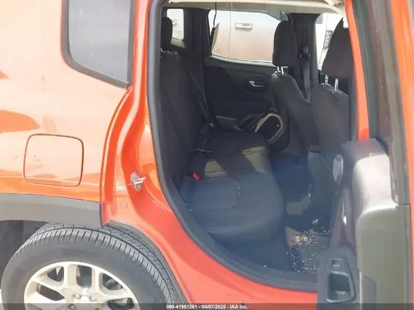 ZACCJABT9GPD08778 2016 JEEP RENEGADE - Image 8