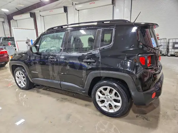 ZACCJABT9GPD74442 2016 JEEP RENEGADE - Image 2