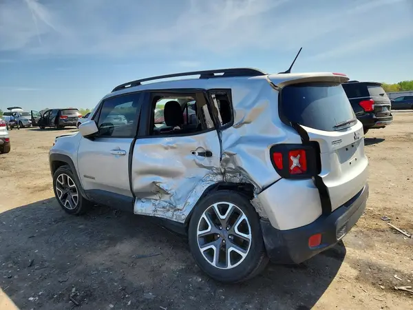 ZACCJABT9GPD97221 2016 JEEP RENEGADE - Image 2