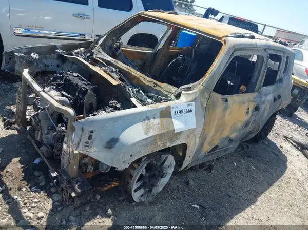 ZACCJABT9GPE14938 2016 JEEP RENEGADE - Image 2