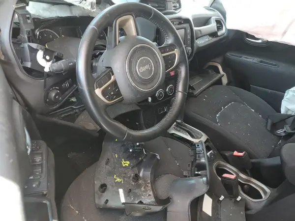 ZACCJABT9GPE28709 2016 JEEP RENEGADE - Image 8