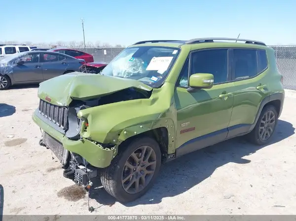 ZACCJABTXGPC62684 2016 JEEP RENEGADE - Image 2