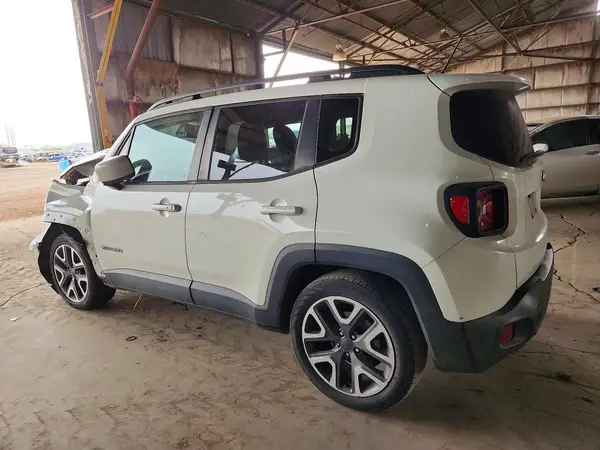 ZACCJABTXGPD49968 2016 JEEP RENEGADE - Image 2