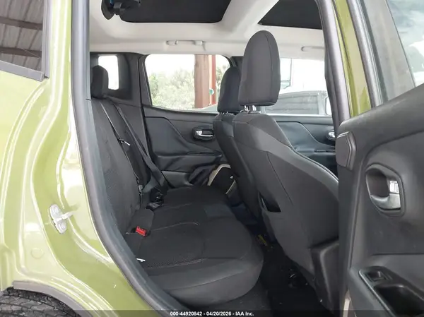 ZACCJABW1GPD69407 2016 JEEP RENEGADE - Image 8