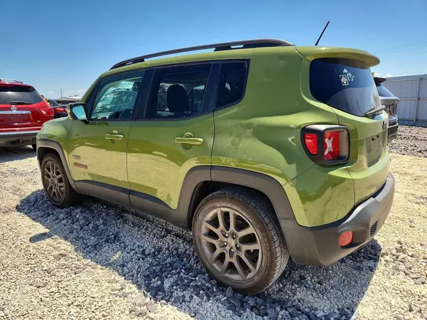 ZACCJABW3GPD90050 2016 JEEP RENEGADE - Image 2
