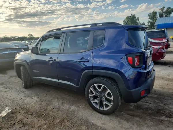 ZACCJABW8GPD15957 2016 JEEP RENEGADE - Image 2