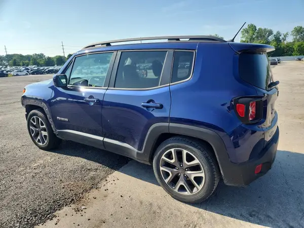 ZACCJABW9GPD01923 2016 JEEP RENEGADE - Image 2