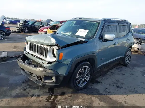 ZACCJADB0HPE79862 2017 JEEP RENEGADE - Image 2