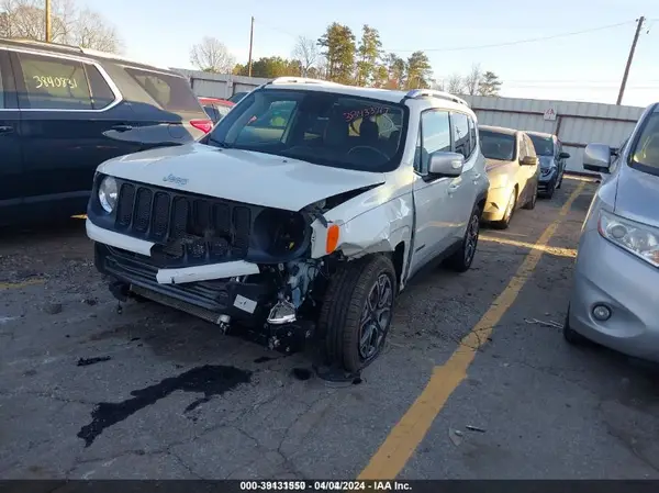 ZACCJADB0JPH05324 2018 JEEP RENEGADE - Image 2
