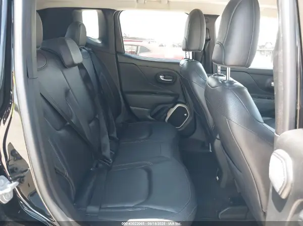 ZACCJADB3HPE43308 2017 JEEP RENEGADE - Image 8