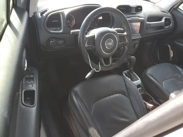 ZACCJADB4JPJ20209 2018 JEEP RENEGADE - Image 8