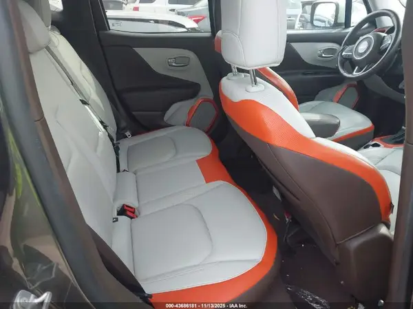 ZACCJADB5HPF79357 2017 JEEP RENEGADE - Image 8