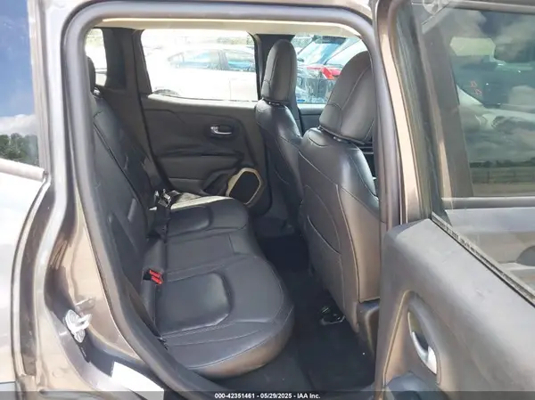 ZACCJADB6HPE71846 2017 JEEP RENEGADE - Image 8
