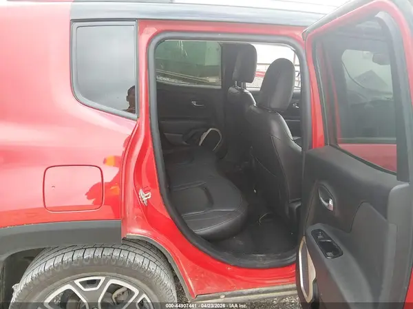 ZACCJADB7HPF01033 2017 JEEP RENEGADE - Image 8