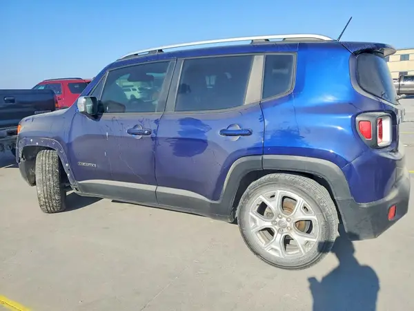 ZACCJADB7HPF85984 2017 JEEP RENEGADE - Image 2