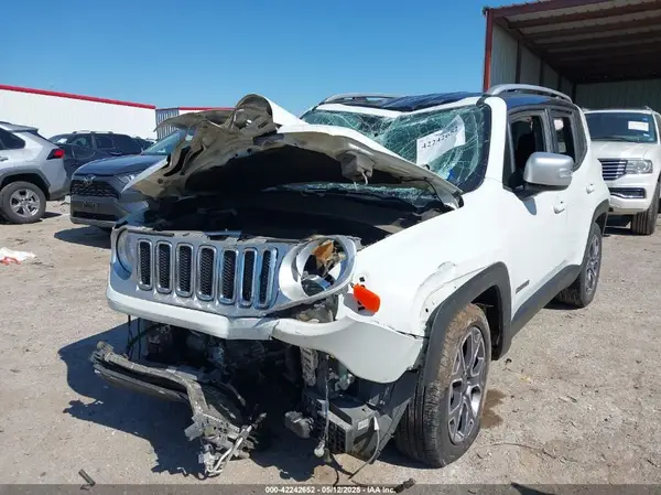 ZACCJADB8HPE98918 2017 JEEP RENEGADE - Image 2