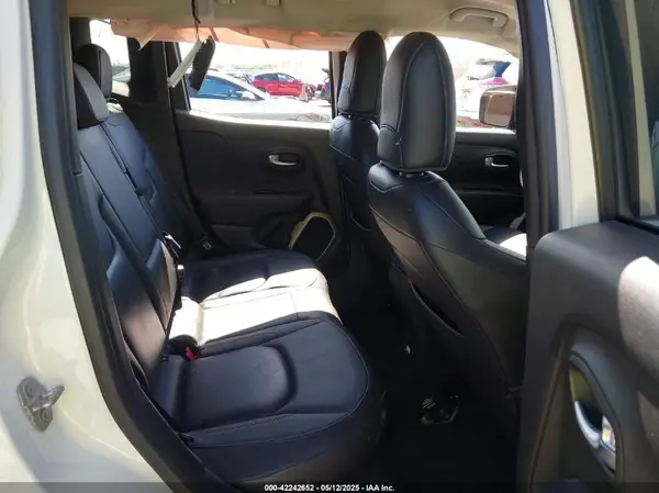 ZACCJADB8HPE98918 2017 JEEP RENEGADE - Image 8