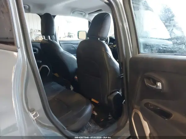 ZACCJADB8HPG67691 2017 JEEP RENEGADE - Image 8