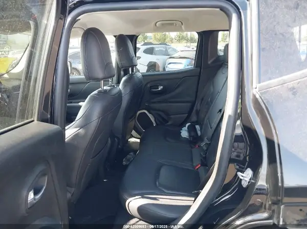 ZACCJADB9HPE48691 2017 JEEP RENEGADE - Image 8