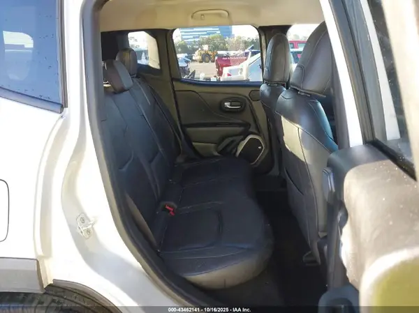 ZACCJADB9HPF96341 2017 JEEP RENEGADE - Image 8