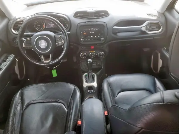 ZACCJADBXHPE43645 2017 JEEP RENEGADE - Image 8