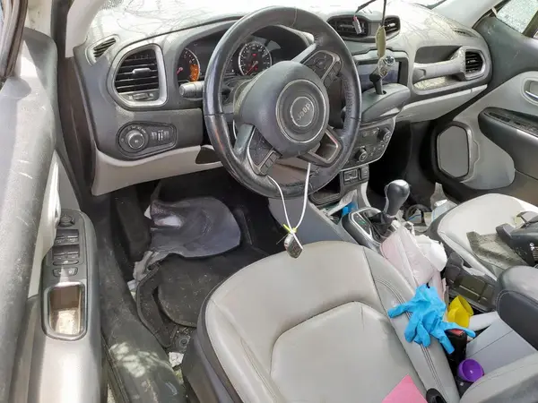ZACCJADBXJPH49671 2018 JEEP RENEGADE - Image 7