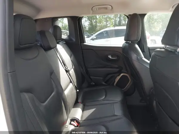 ZACCJADT0GPC88952 2016 JEEP RENEGADE - Image 8