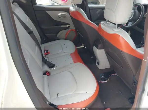 ZACCJADT0GPC92838 2016 JEEP RENEGADE - Image 8