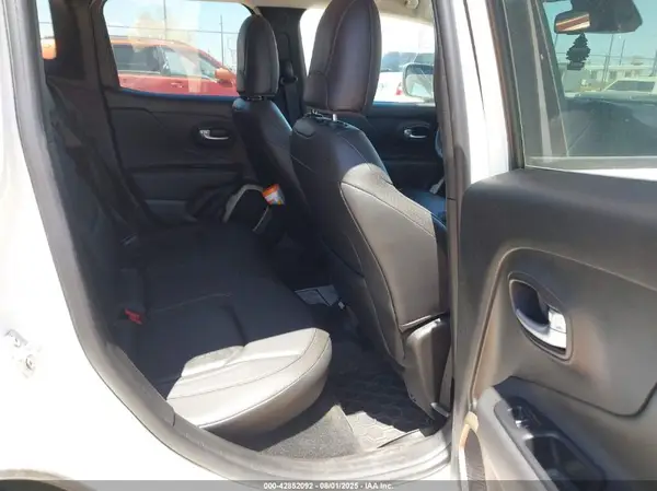 ZACCJADT1GPD51539 2016 JEEP RENEGADE - Image 8