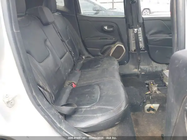 ZACCJADT3GPC85351 2016 JEEP RENEGADE - Image 8