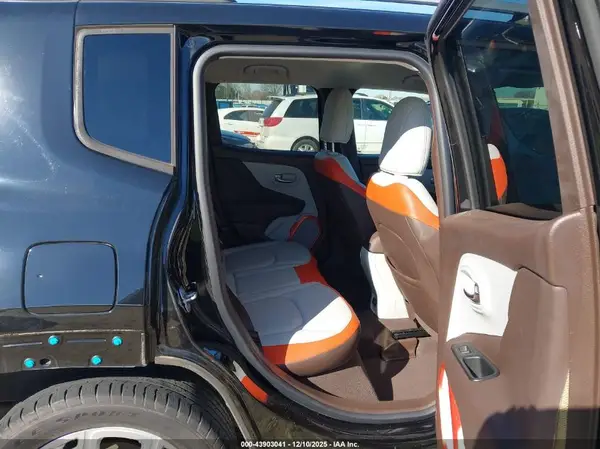 ZACCJADT4GPE30669 2016 JEEP RENEGADE - Image 8