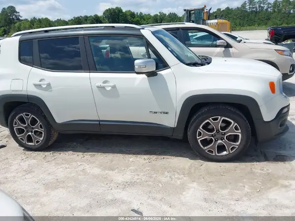 ZACCJADT5GPC65781 2016 JEEP RENEGADE - Image 1