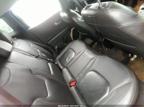 ZACCJADT5GPC66364 2016 JEEP RENEGADE - Image 8