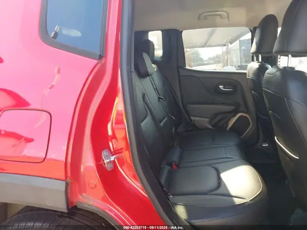 ZACCJADT6GPC84744 2016 JEEP RENEGADE - Image 8