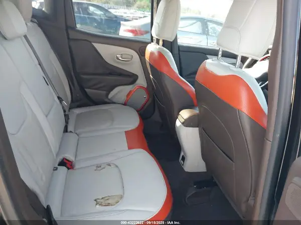ZACCJADT6GPD96900 2016 JEEP RENEGADE - Image 8