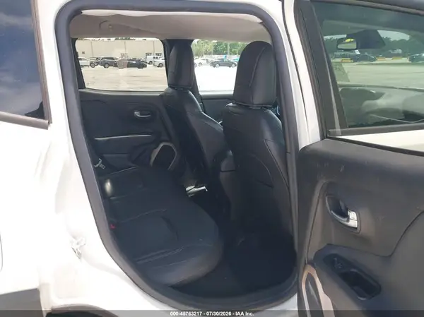 ZACCJADT7GPC65667 2016 JEEP RENEGADE - Image 8