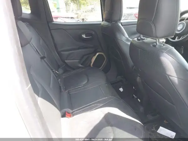 ZACCJADT7GPC85093 2016 JEEP RENEGADE - Image 8