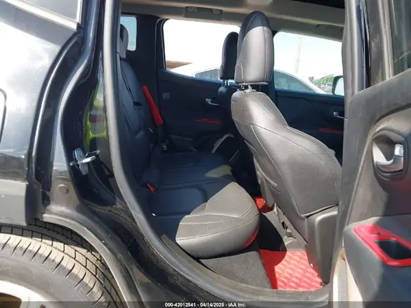 ZACCJADT7GPE30360 2016 JEEP RENEGADE - Image 8