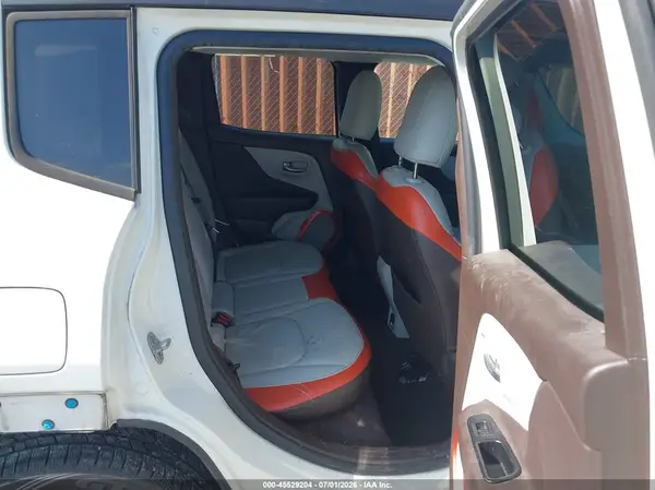 ZACCJADT8GPD71836 2016 JEEP RENEGADE - Image 8