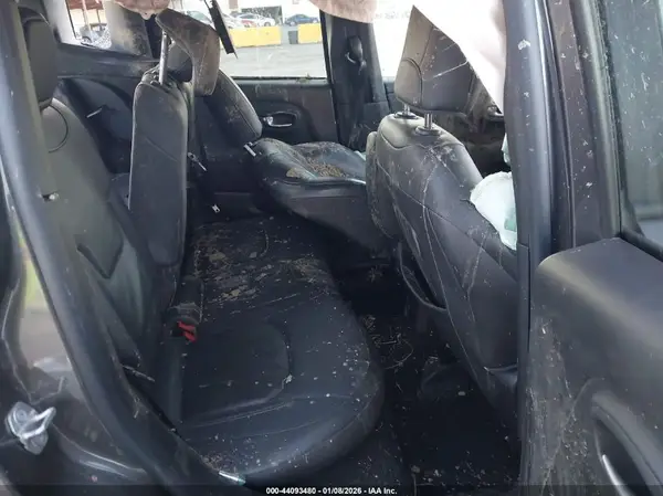 ZACCJADT8GPE35079 2016 JEEP RENEGADE - Image 8